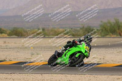 media/Oct-08-2023-CVMA (Sun) [[dbfe88ae3c]]/Race 5 Amateur Supersport Open/